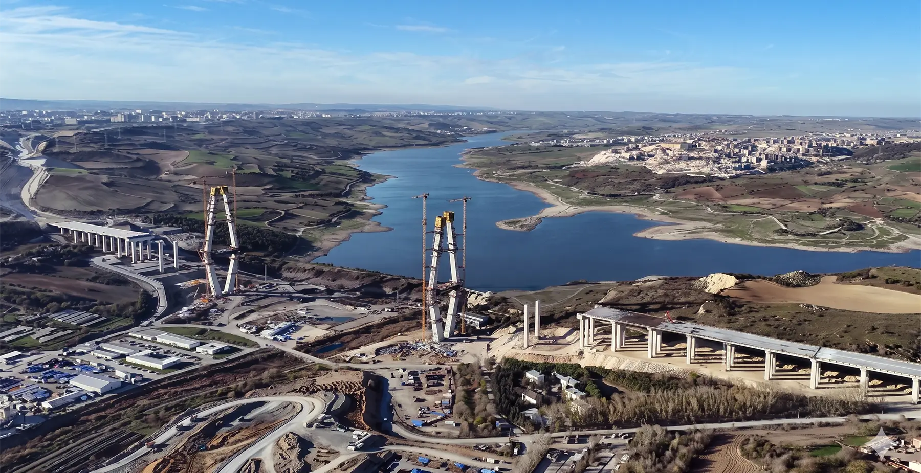 İstanbul’un Yeni Ulaşım Kilidi: 2026’da Açılacak Sazlıdere Köprüsü Bahçeşehir’e Neler Kazandıracak?